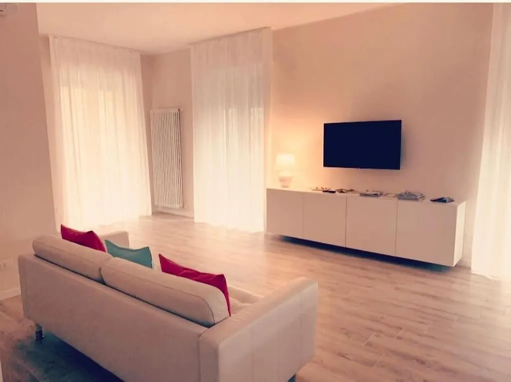 Elsa Apartment Verona 0*,